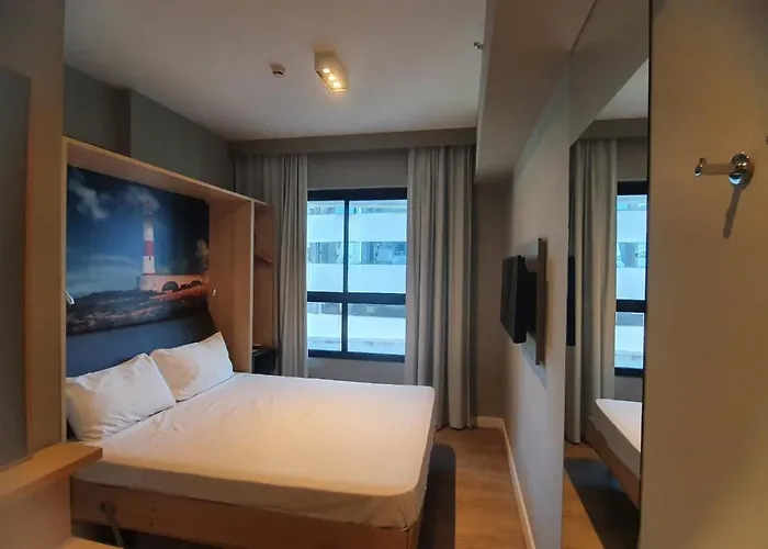 Resort: Astron Suítes Mondial Salvador by Nobile